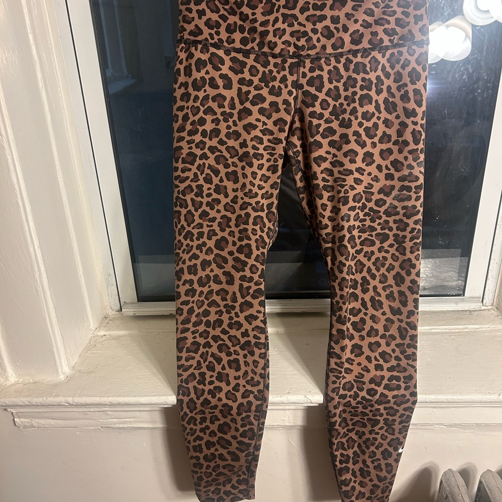 Nike leopard print brown and Black Dri-FIT Apparel